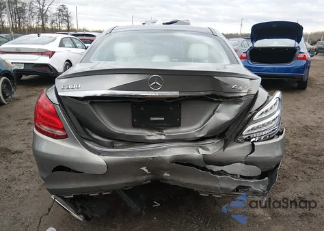 2015 Mercedes-Benz C 300 4Matic from USA, damaged, VIN 55SWF4KBXFU057233